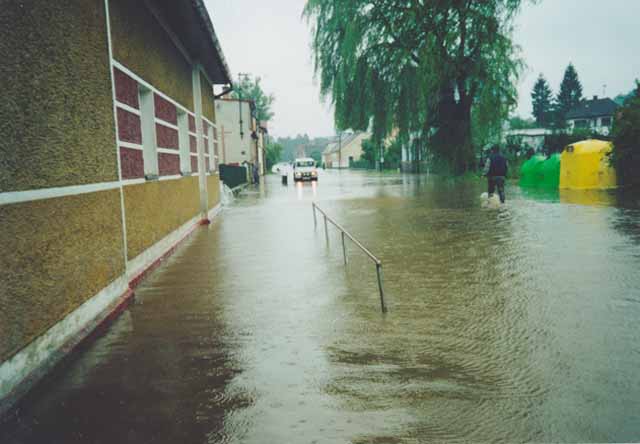 povode 2002