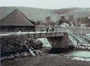 ern kolna ped mostem k ndra kolem r.1900 